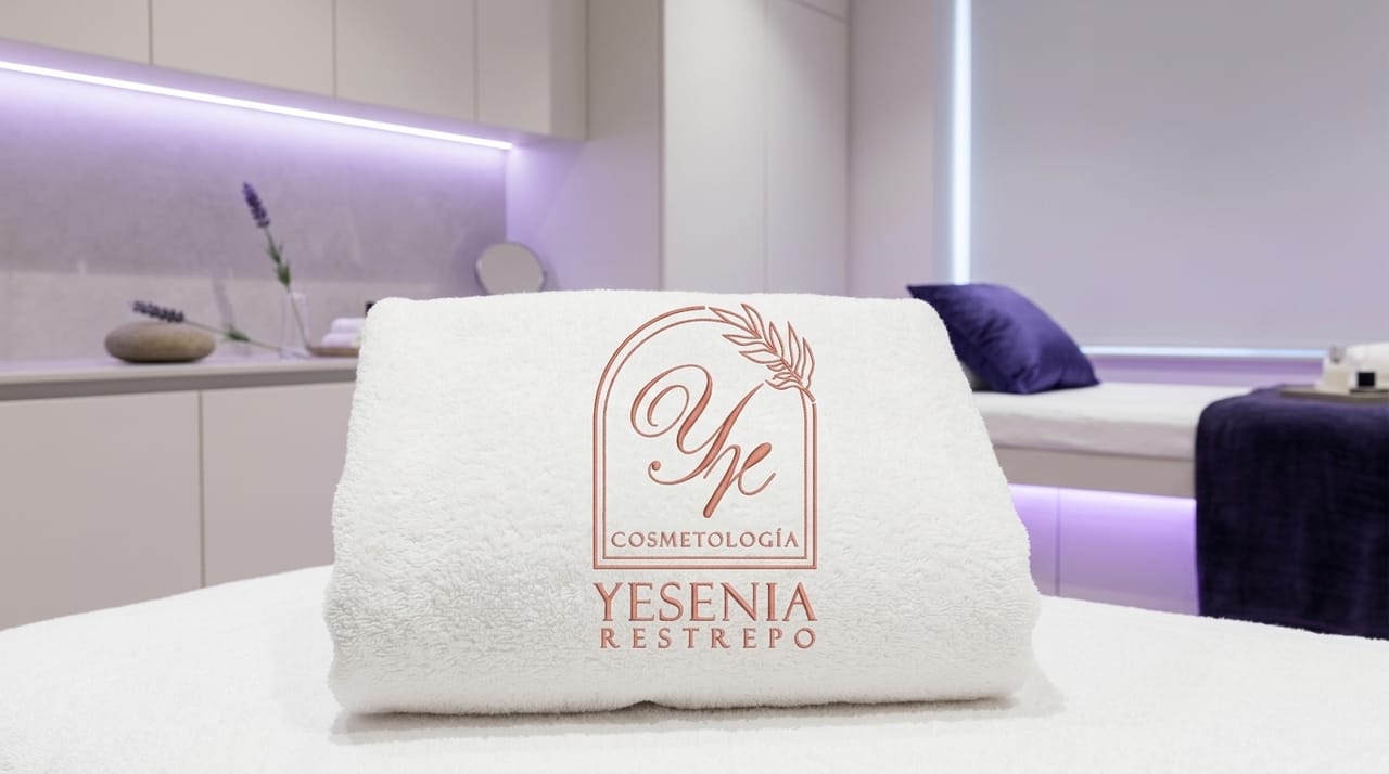 Yesenia mockup